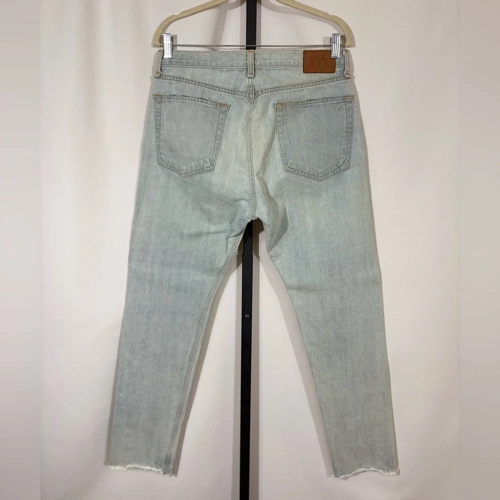 Rag & Bone Frayed Hem Jeans Women’s Size 29 - Charleston Wash